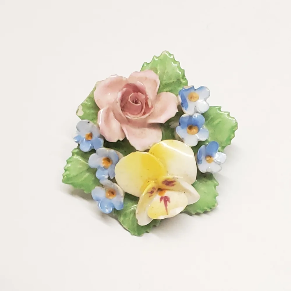 Vintage Denton England Ceramic Flower Brooch & Handmade Tape Measure Scissor Pin